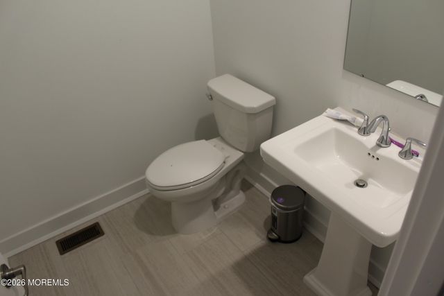139 Woolley Court, Oakhurst, NJ 07755