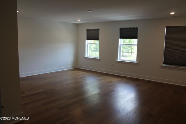 139 Woolley Court, Oakhurst, NJ 07755