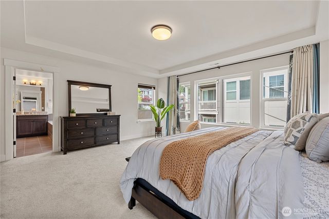 1431 243rd Place NE, Sammamish, WA 98074