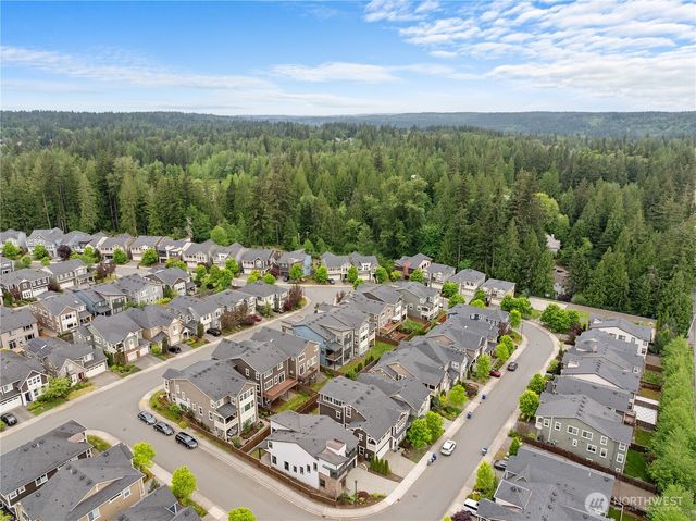 1431 243rd Place NE, Sammamish, WA 98074