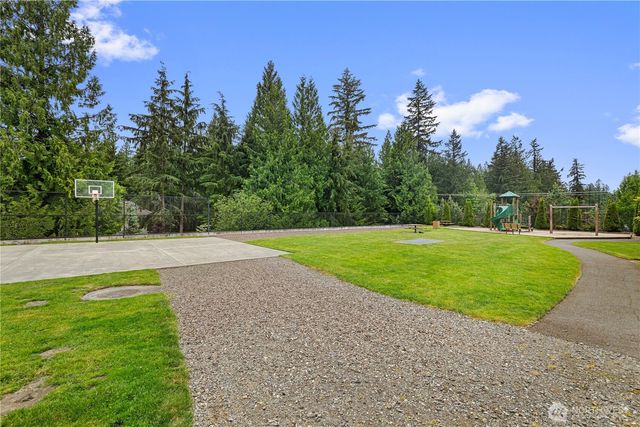 1431 243rd Place NE, Sammamish, WA 98074