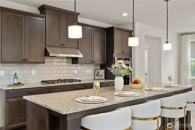 1431 243rd Place NE, Sammamish, WA 98074