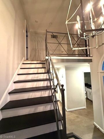 2369 Brandt Village, Greensboro, NC 27455