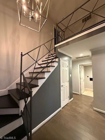 2369 Brandt Village, Greensboro, NC 27455