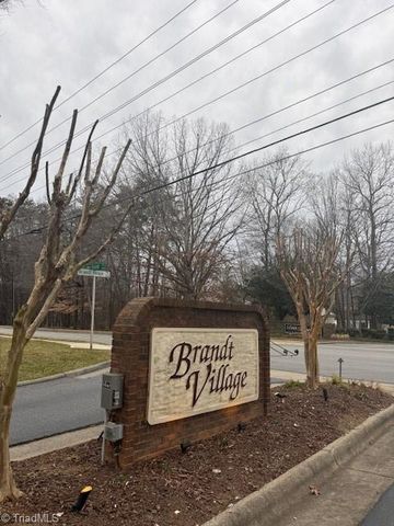 2369 Brandt Village, Greensboro, NC 27455