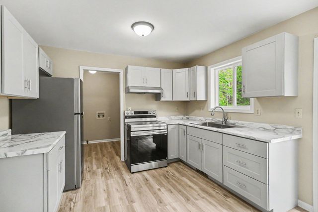 16229 Taft Road, Spring Lake, MI 49456