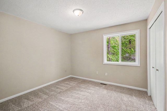 16229 Taft Road, Spring Lake, MI 49456