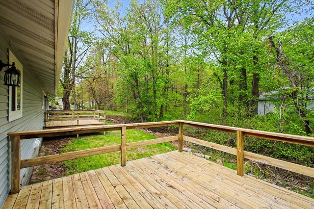 16229 Taft Road, Spring Lake, MI 49456