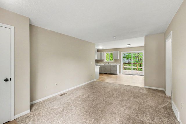 16229 Taft Road, Spring Lake, MI 49456