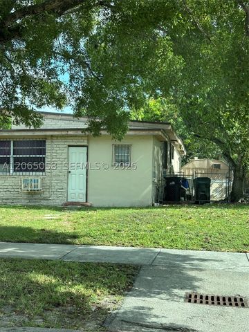 1300 SW 58th Ave, West Miami, FL 33144