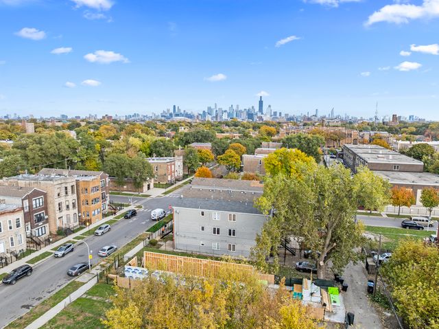 3107 W Polk Street, Chicago, IL 60612