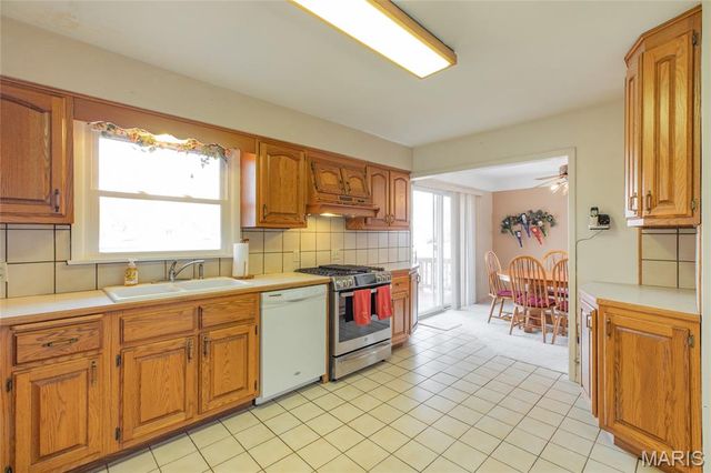 457 W Rosewood, East Alton, IL 62024