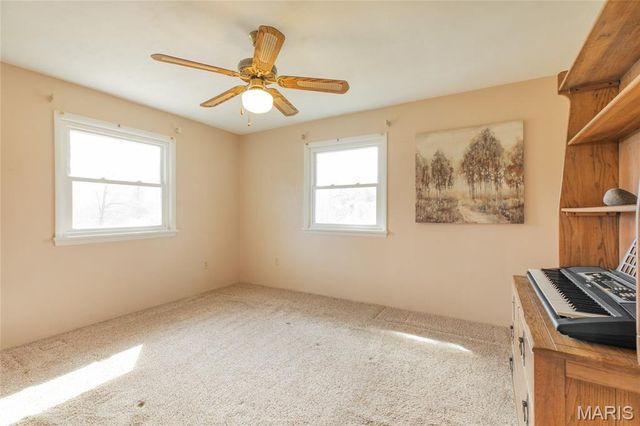 457 W Rosewood, East Alton, IL 62024