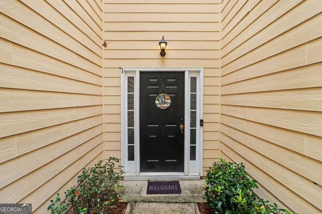 7077 Biltmore Trace, Lithonia, GA 30058