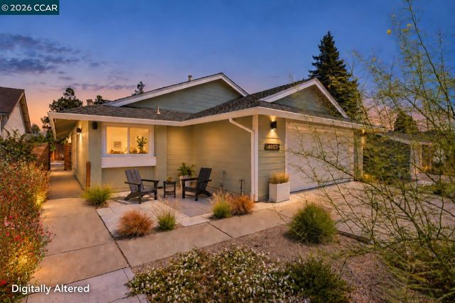 4893 Shadowfalls Dr, Martinez, CA 94553