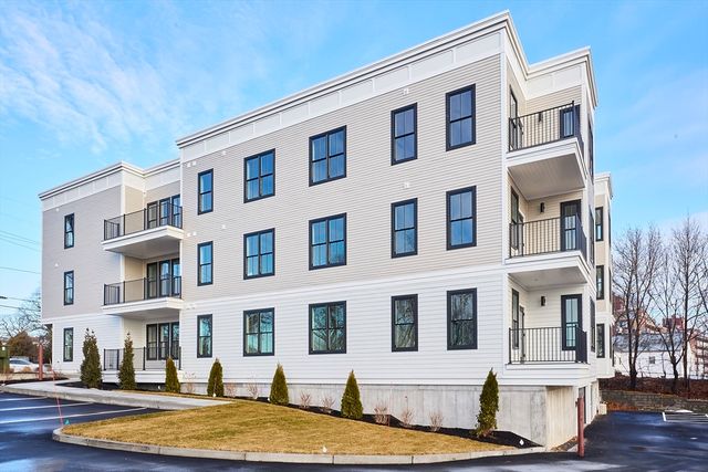 105 Sea Street 105, Quincy, MA 02169