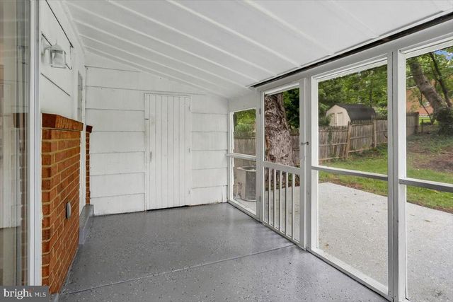 901 KENBROOK DR, Silver Spring, MD 20902