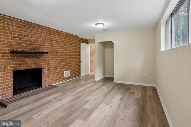 901 KENBROOK DR, Silver Spring, MD 20902