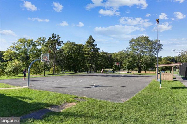 901 KENBROOK DR, Silver Spring, MD 20902
