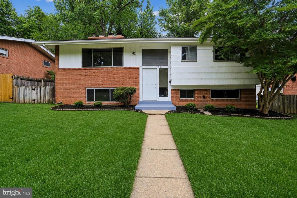 901 KENBROOK DR, Silver Spring, MD 20902