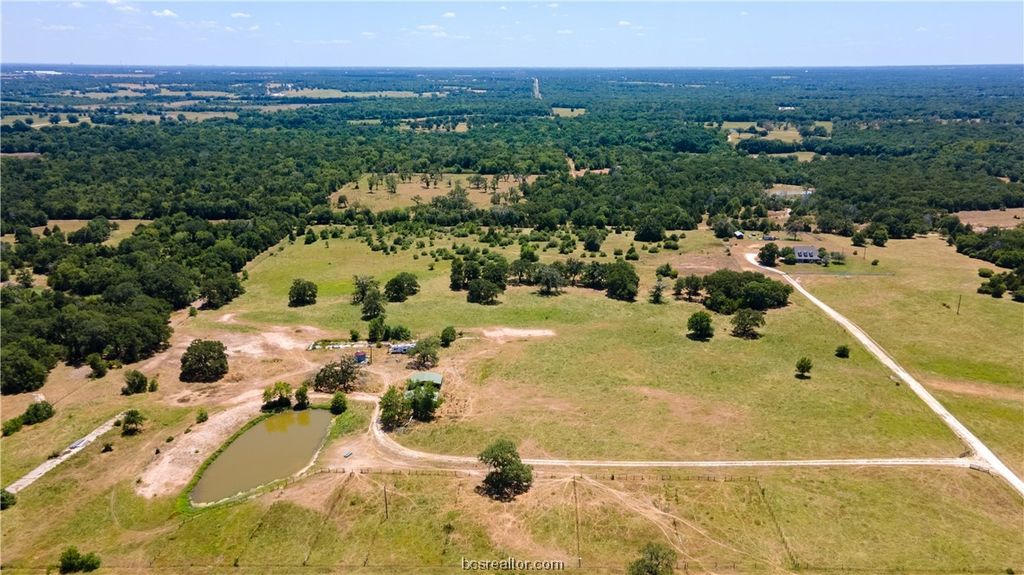 18732 Fm 974, Bryan, TX 77808 — photo 5