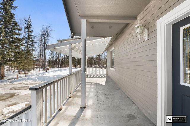 5360 N Honeysuckle Lane, Wasilla, AK 99654