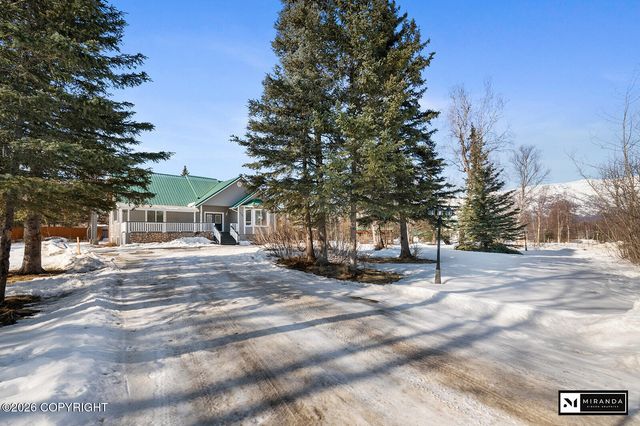 5360 N Honeysuckle Lane, Wasilla, AK 99654