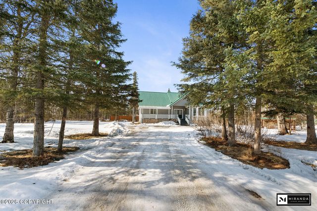 5360 N Honeysuckle Lane, Wasilla, AK 99654