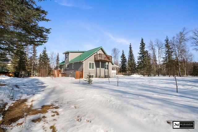 5360 N Honeysuckle Lane, Wasilla, AK 99654