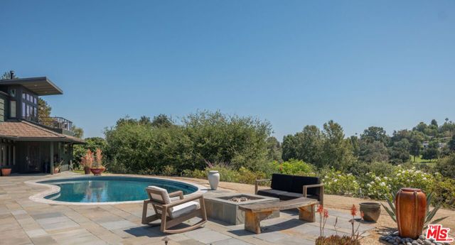 4650 Canoga Avenue, Woodland Hills (los Angeles), CA 91364