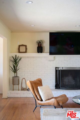 4650 Canoga Avenue, Woodland Hills (los Angeles), CA 91364
