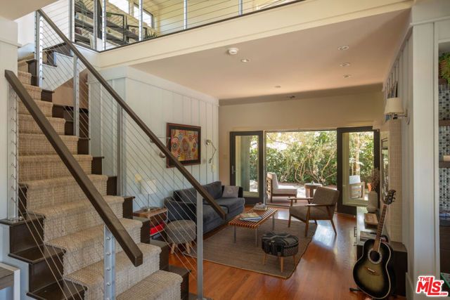 4650 Canoga Avenue, Woodland Hills (los Angeles), CA 91364