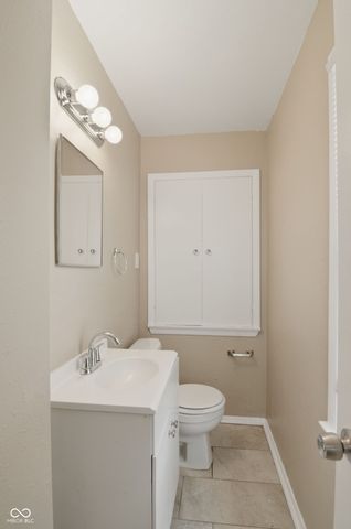 8132 E 34th Street, Indianapolis, IN 46226