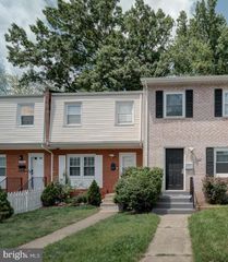 14394 FONTAINE CT, Woodbridge, VA 22193
