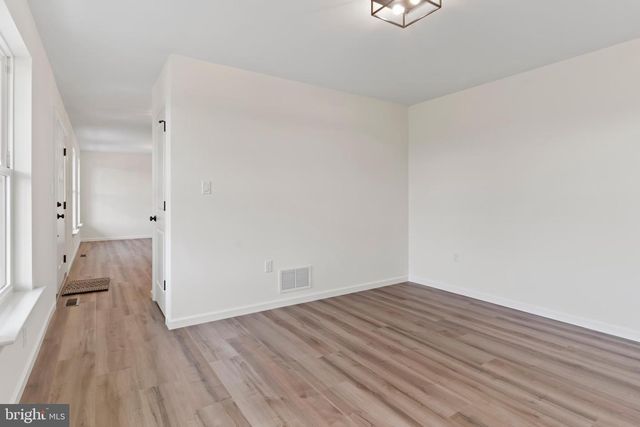 56 PINETREE DR, Duncannon, PA 17020