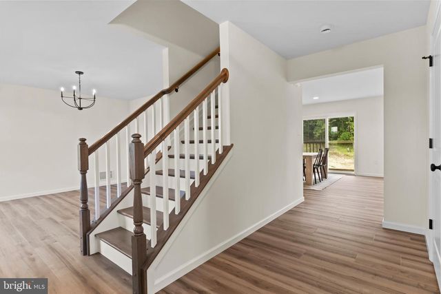 56 PINETREE DR, Duncannon, PA 17020