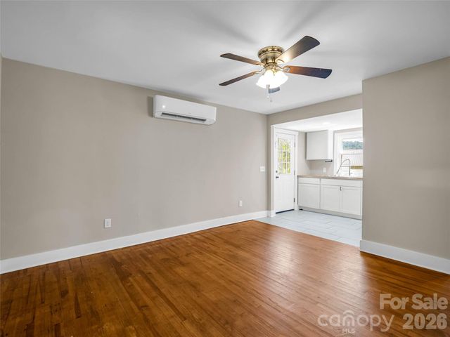 795 W Tate Street, Marion, NC 28752