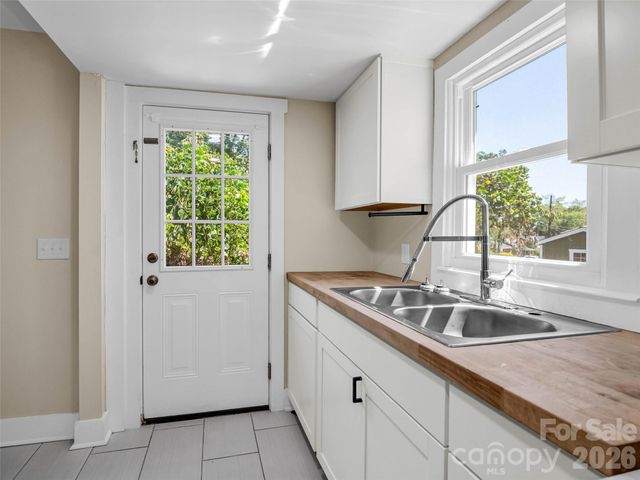 795 W Tate Street, Marion, NC 28752