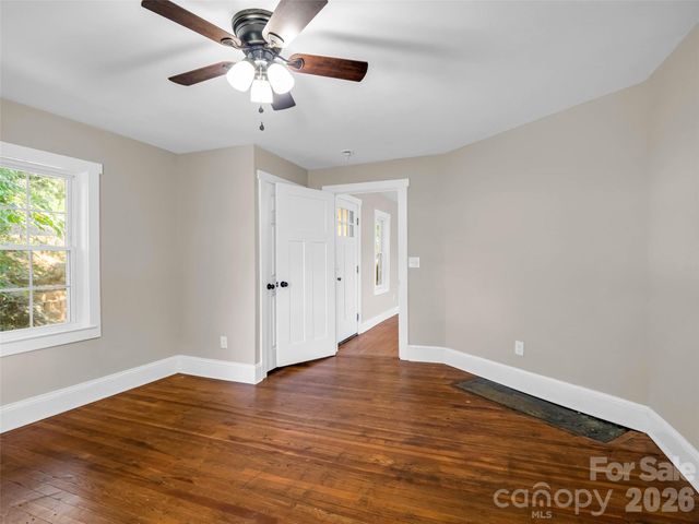 795 W Tate Street, Marion, NC 28752