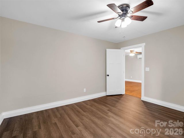 795 W Tate Street, Marion, NC 28752