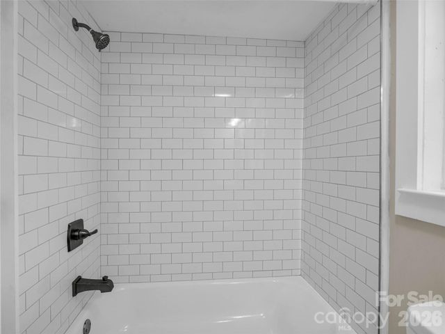 795 W Tate Street, Marion, NC 28752