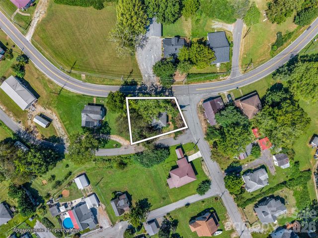 795 W Tate Street, Marion, NC 28752