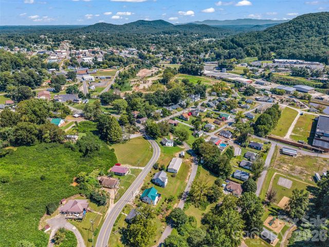 795 W Tate Street, Marion, NC 28752