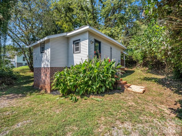 795 W Tate Street, Marion, NC 28752