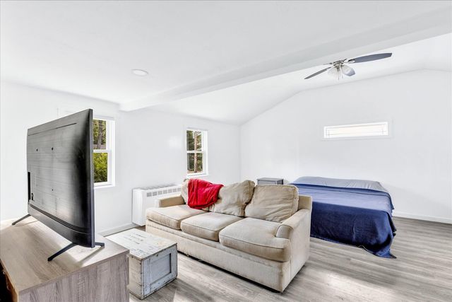 25 Raspberry Lane, Marstons Mills, MA 02648