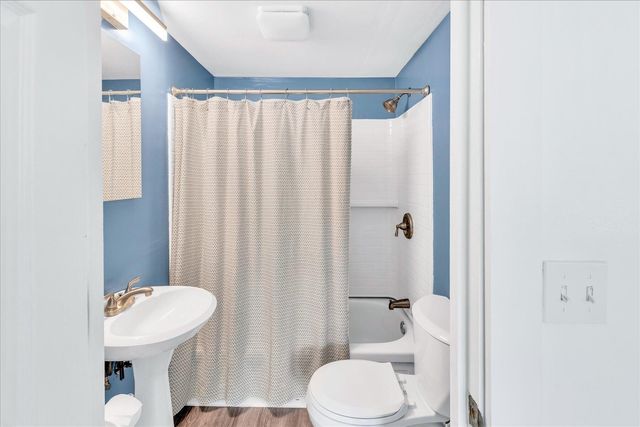25 Raspberry Lane, Marstons Mills, MA 02648