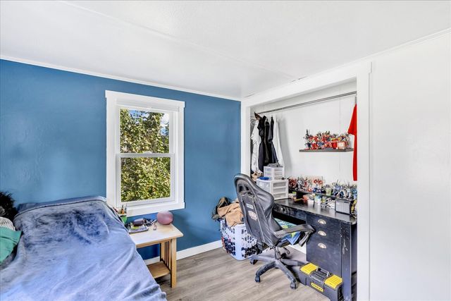 25 Raspberry Lane, Marstons Mills, MA 02648