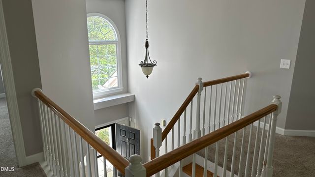 8 Arrowwood Court, Durham, NC 27712