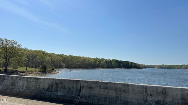 8 Arrowwood Court, Durham, NC 27712