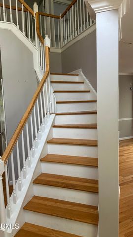 8 Arrowwood Court, Durham, NC 27712